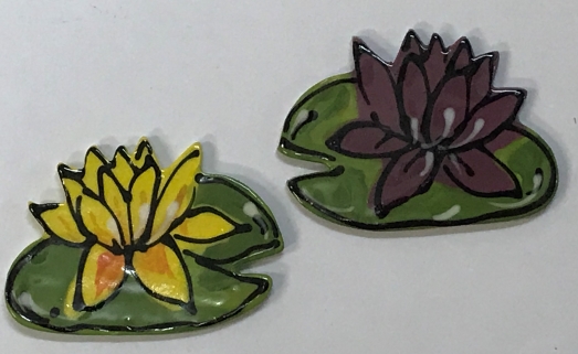 waterlily-on-leaf--1241